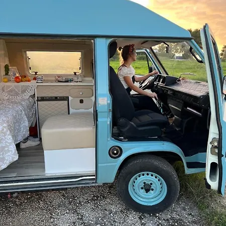 Luxe tent Rent A Blueclassics 's Campervan Vw T3 Azulina In Algarve Au Portugal, Portimão