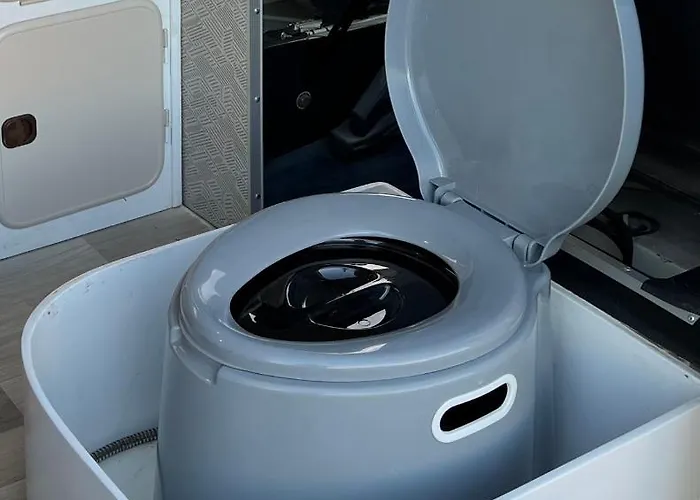 Rent A Blueclassics 's Campervan Vw T3 Azulina In Algarve Au Portugal, Luxe tent *