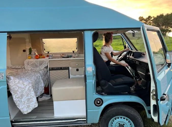 Rent A Blueclassics 's Campervan Vw T3 Azulina In Algarve Au Portugal, * Portimão